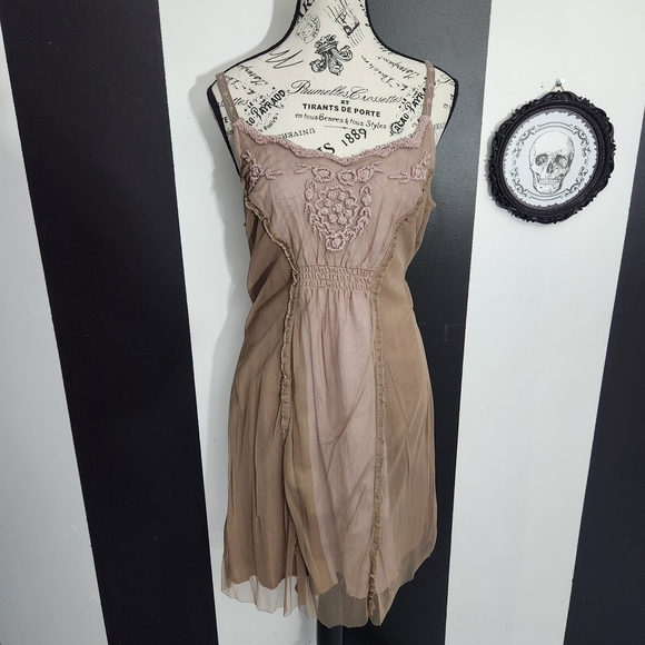 Cream Dresses & Skirts - Romantic Dress 90's